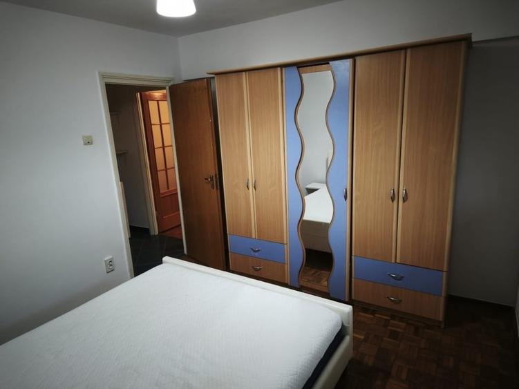 Apartament cu 2 camere semidecomandat, mobilat în Baba Novac