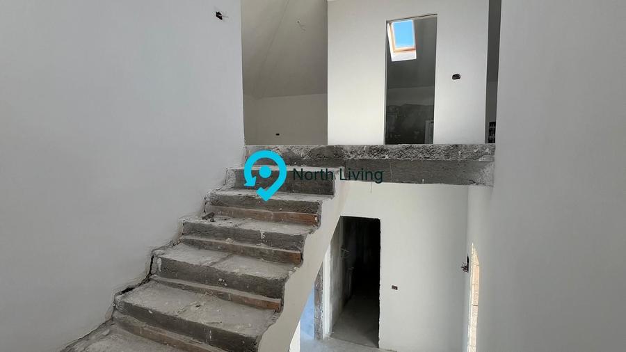 Casă individuală cu 5 camere cu Canalizare în Corbeanca