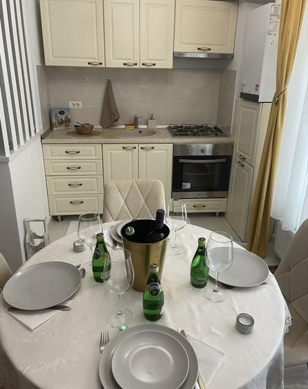 Apartament cu 3 camere decomandat în Copou