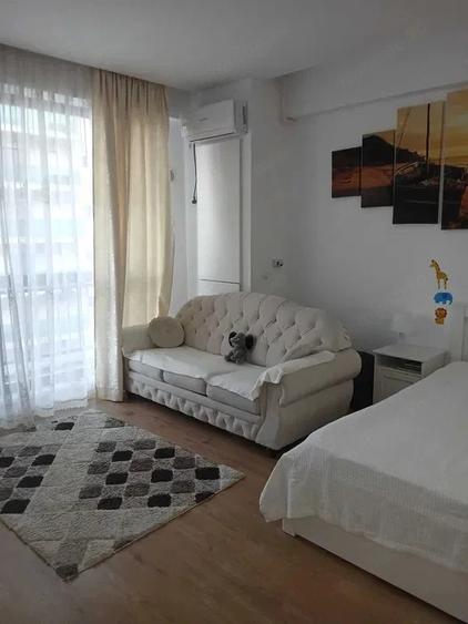 Garsonieră decomandată în Nord