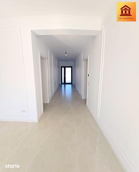 Casă cu 4 camere cu Teren 455 Mp în Vladimirescu