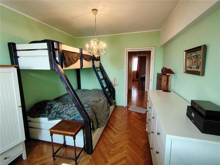 Apartament 3 camere zona Calea Grivitei Podul Grand - 8