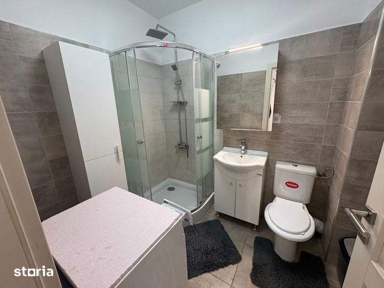 Apartament cu 3 camere în Florești