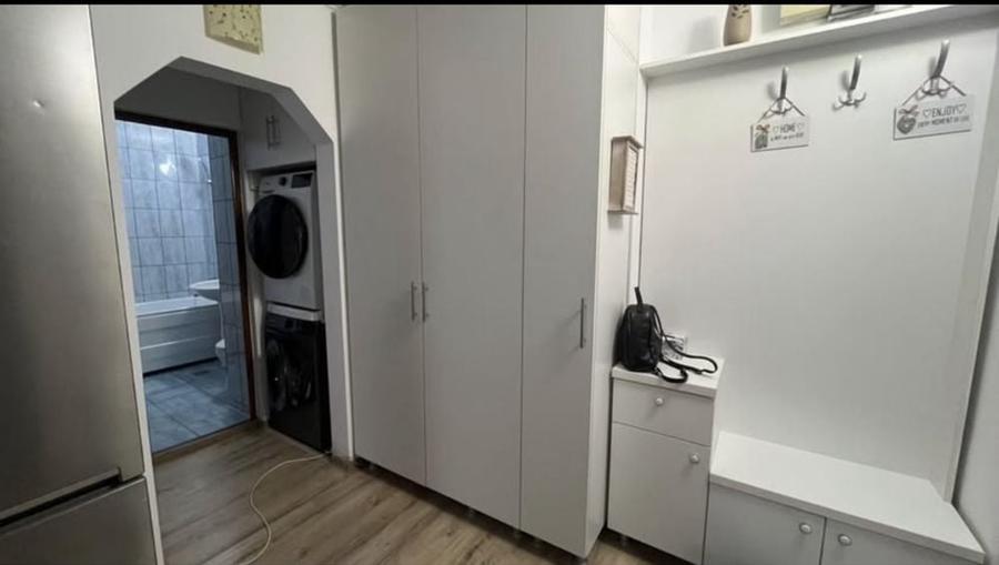 Apartament cu 2 camere nedecomandat în Dacia