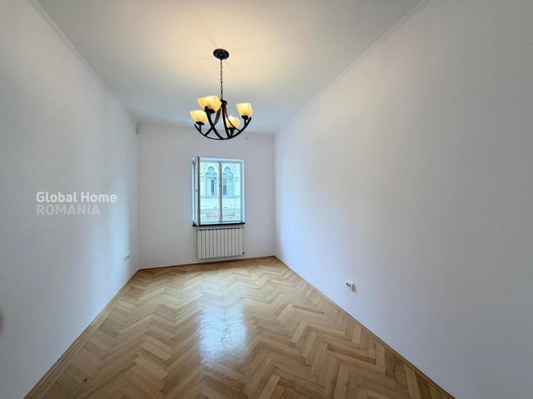 Apartament cu 3 camere semidecomandat în Universitate