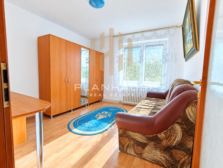 Apartament cu 2 camere semidecomandat, mobilat în Săsar