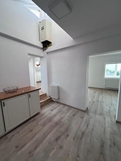 Apartament cu 2 camere decomandat, mobilat în Noua