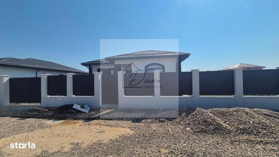 Casă cu 4 camere în Gulia
