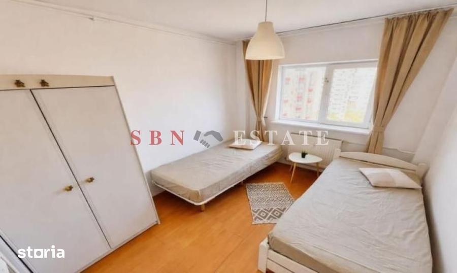 Apartament cu 3 camere decomandat în Tineretului