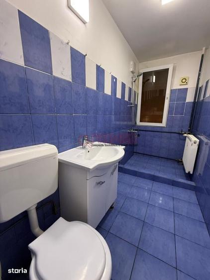 Garsonieră decomandată în Drumul Găzarului