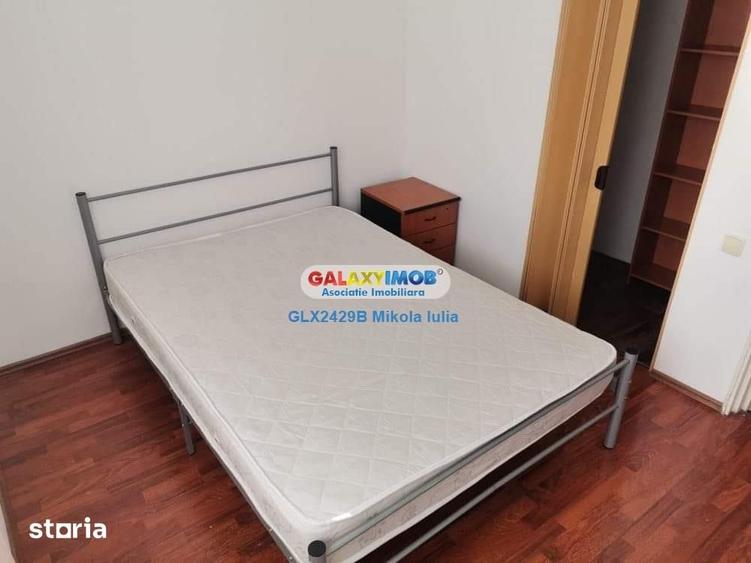 Apartament cu 3 camere în Drumul Taberei