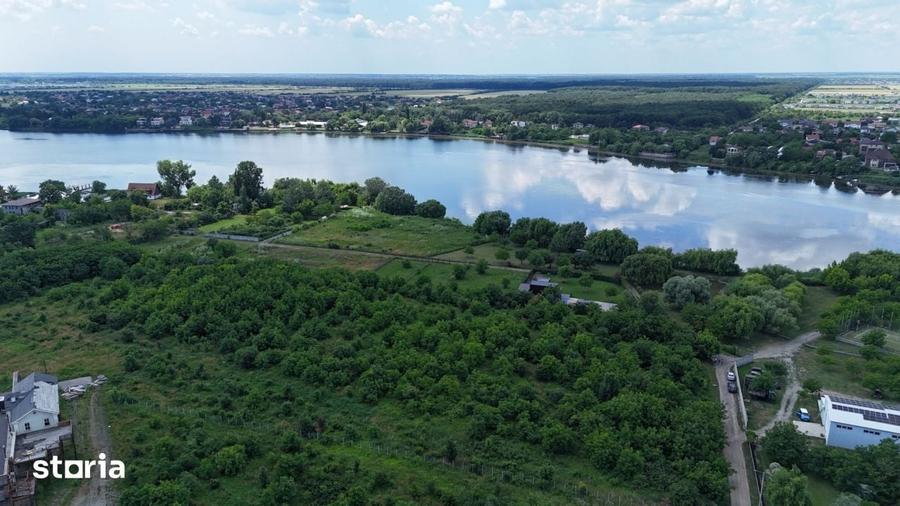 Teren de 7400 mp, în Crevedia