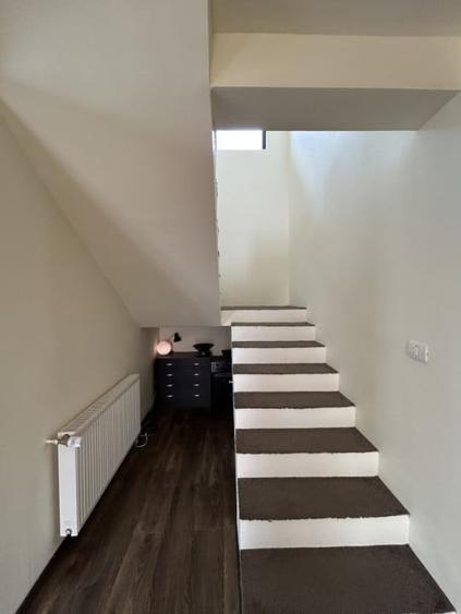 Casă individuală cu 5 camere cu Teren 605 Mp în Moșnița Nouă