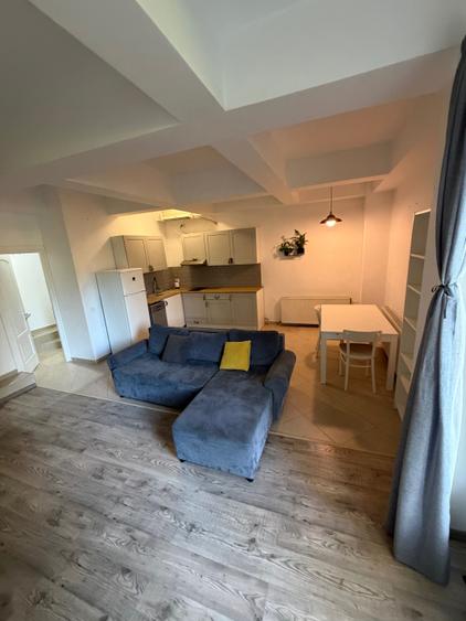 Apartament cu 2 camere semidecomandat în Copou