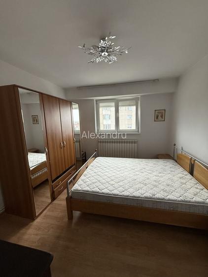 Inchiriez ap. 2 camere Trandafirul