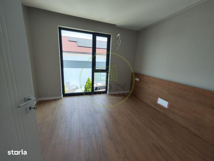 Casă cu 4 camere în Albești