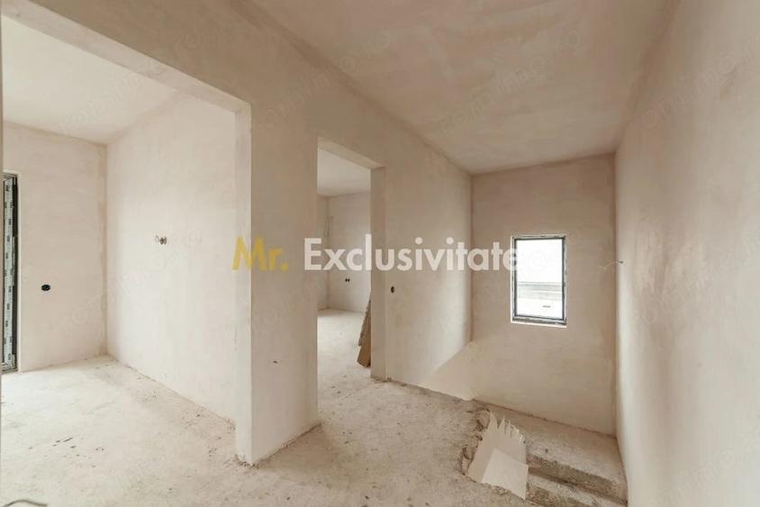 Casă cu 4 camere cu Teren 470 Mp în Micești