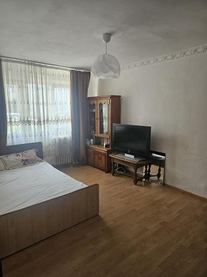 Inchiriez apartament craiova - 2