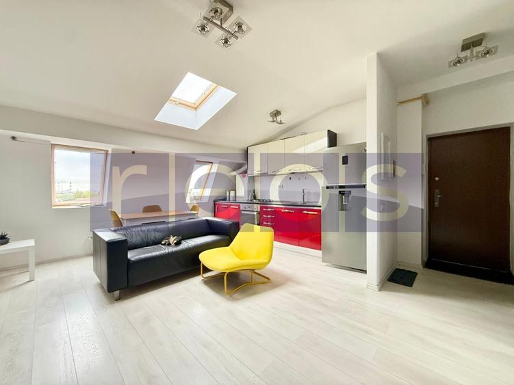 Apartament cu 3 camere semidecomandat în 1 Decembrie 1918