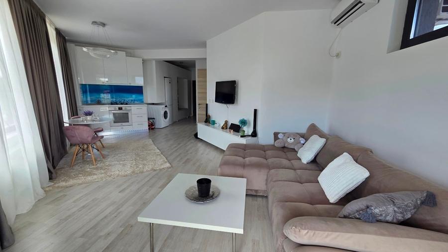 Apartament cu 2 camere decomandat, mobilat în Sisești