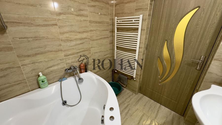 Casă individuală cu 3 camere cu Canalizare în Micești