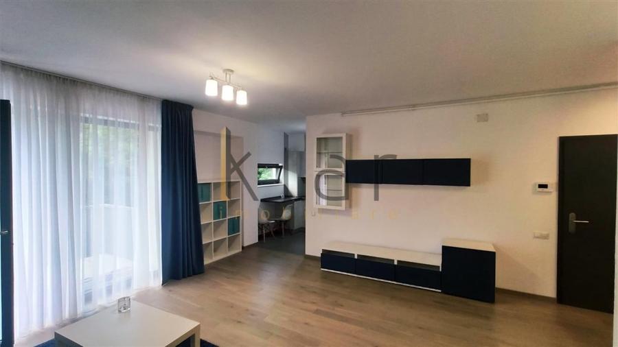 Apartament cu 2 camere semidecomandat, mobilat în Gheorgheni