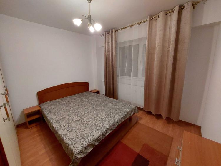 Apartament cu 2 camere decomandat în Titulescu