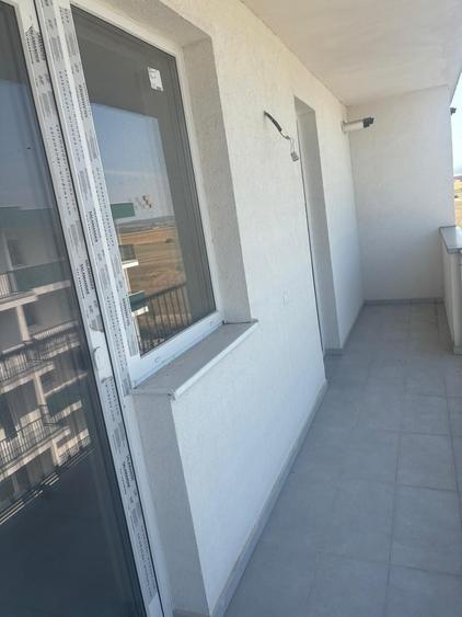 Apartament cu 2 camere decomandat în Exterior Vest