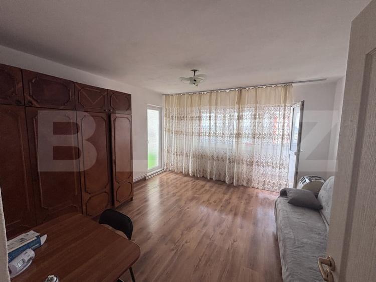 Apartament cu 2 camere decomandat în Micro 20