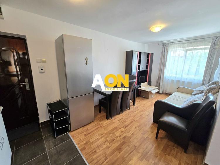 Apartament cu 2 camere semidecomandat, mobilat în Cetate — fotografia 3