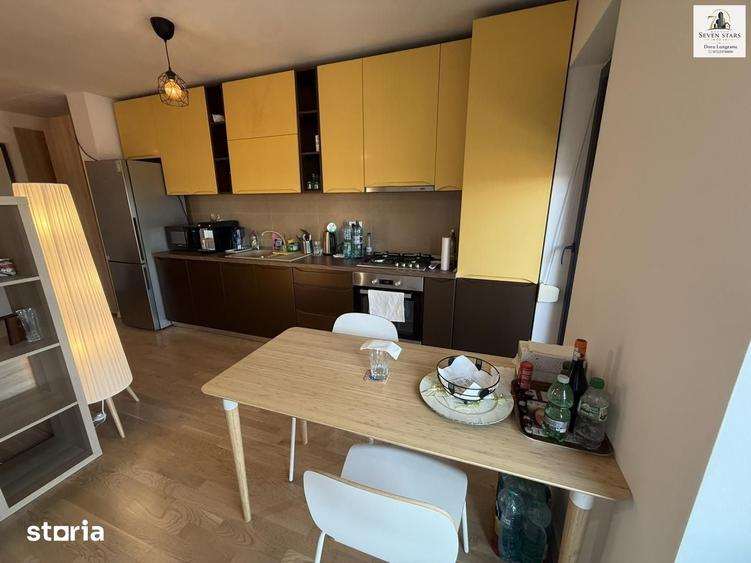 Apartament cu 2 camere semidecomandat în Grivița