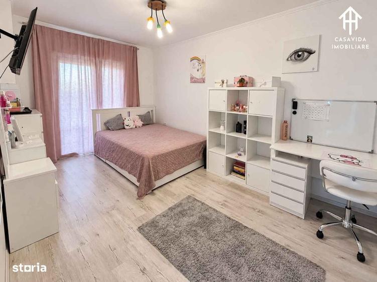 Casă cu 4 camere cu Teren 450 Mp în Central