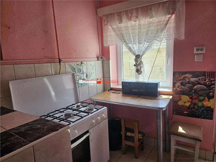 Casă cu 3 camere în Nord
