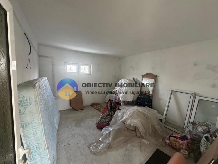 Casă cu 2 camere cu Teren 194 Mp în Gara Veche