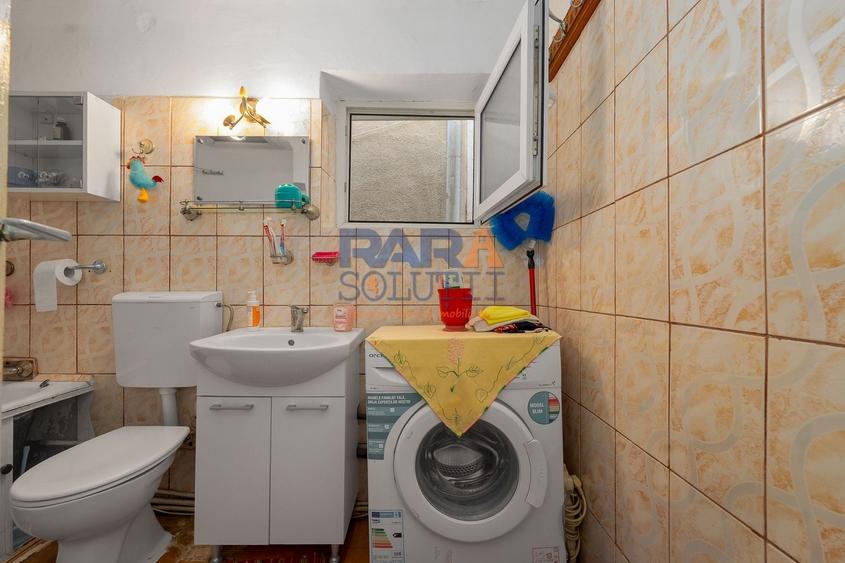 Casă individuală cu 3 camere cu Canalizare în Nord