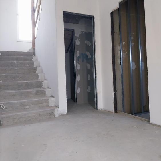 Casă individuală cu 3 camere cu Teren 413 Mp în Micești