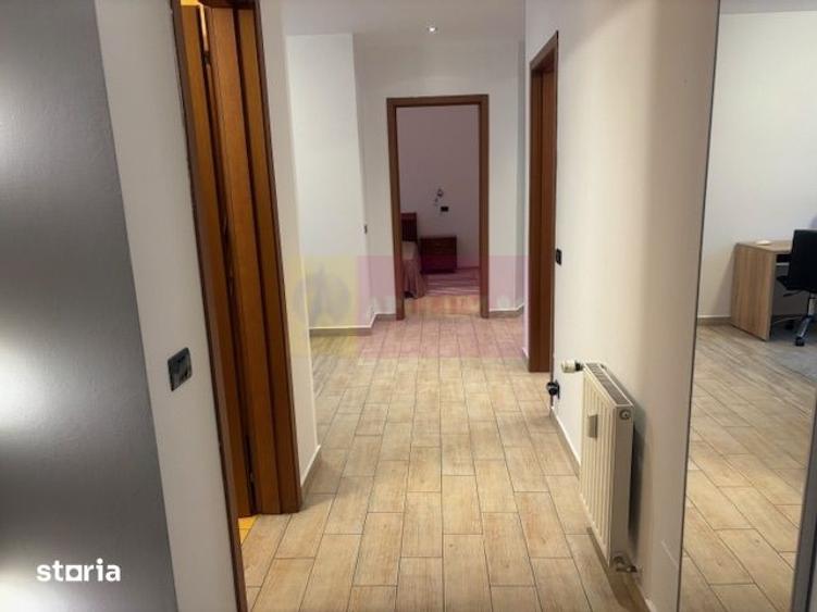 Apartament cu 3 camere, mobilat în Aviatorilor