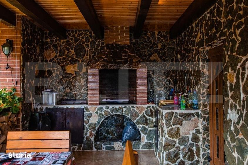 Casă cu 4 camere în Izvoarele