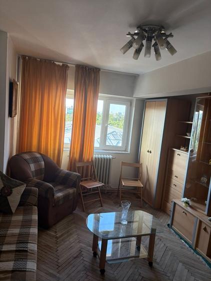 Apartament cu 2 camere decomandat în Ultracentral