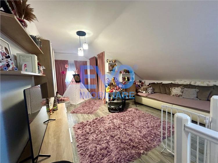 Apartament cu 2 camere decomandat în Hlincea