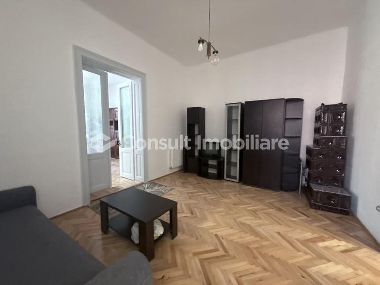Duplex cu 4 camere cu Canalizare în Gruia