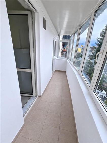 Apartament cu 2 camere decomandat în Astra