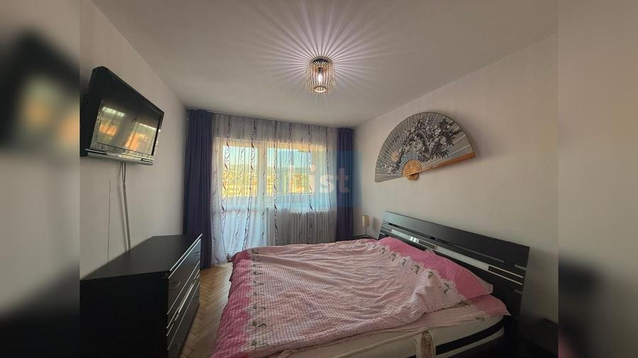 Apartament cu 3 camere semidecomandat în Mănăștur