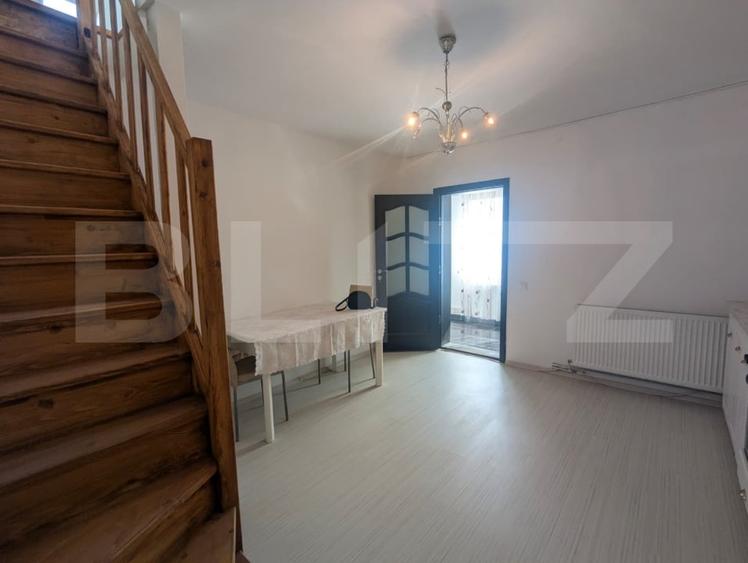 Duplex cu 4 camere cu Canalizare în Iris
