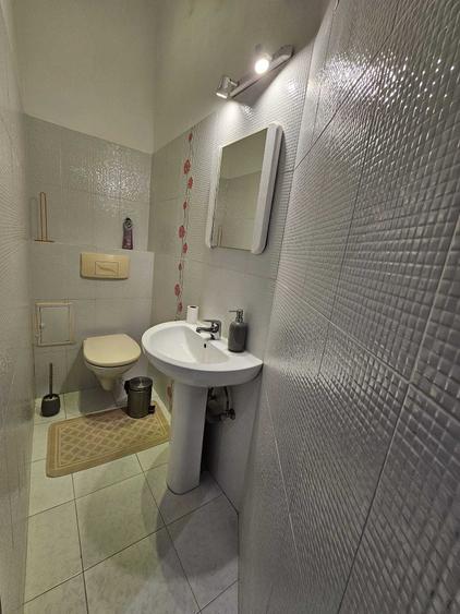 Apartament cu 2 camere semidecomandat în Ultracentral
