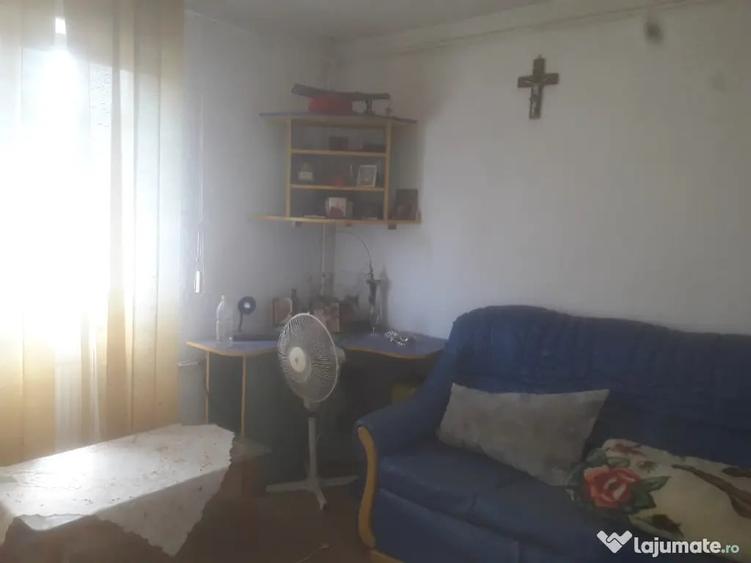 Apartament Cu 2 Camere Semidecomandate Zona Zamca - Suceava (Suceava) - 11
