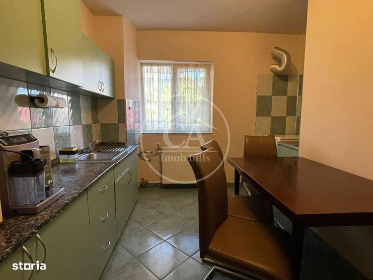 Apartament cu 3 camere decomandat în Dacia