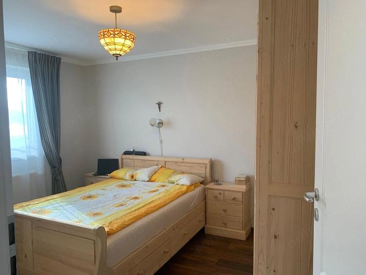 Casă cu Teren 250 Mp în Central