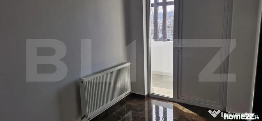 Spațiu comercial, de 300 mp, în Central