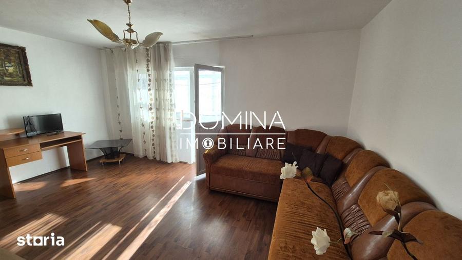 Vanzare apartament 3 camere, et. 2, situat in Rovinari, str. Plopilor - 9